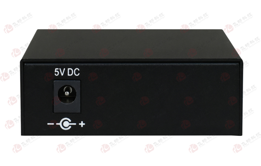 USB3.0/USB2.0同時兼容(無須驅(qū)動)  光端機